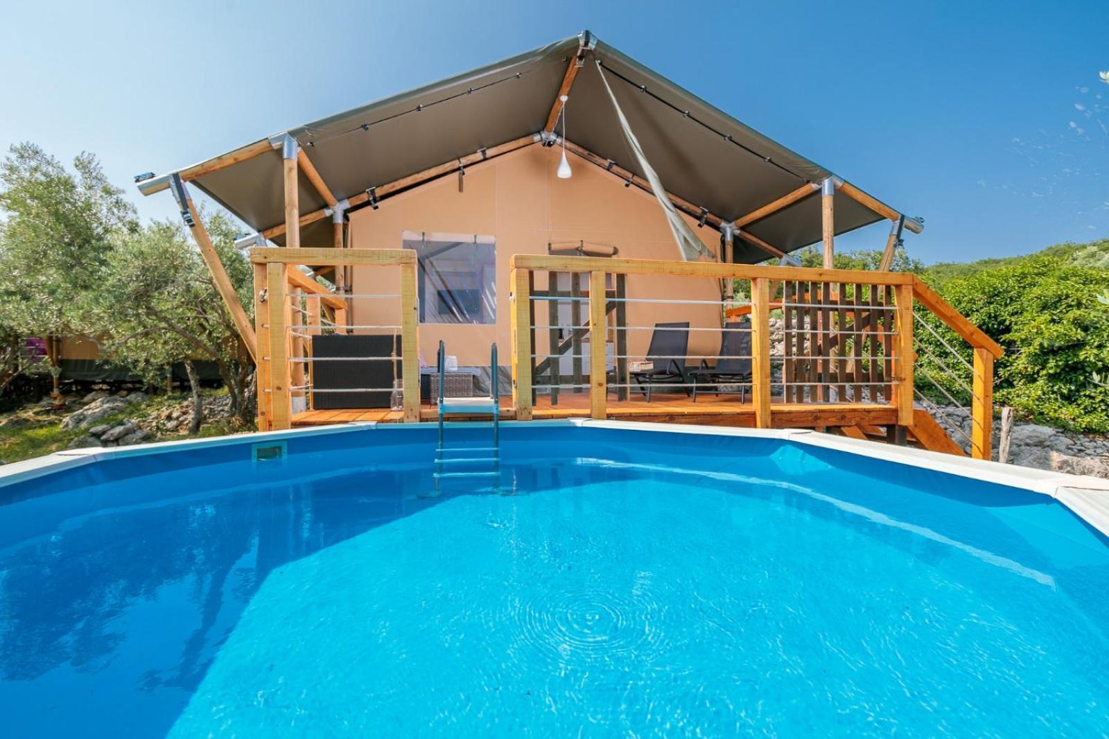 Hotel Prima Insula Glamping Brusici Exteriér fotografie